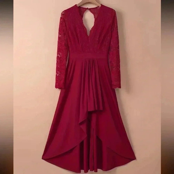 (13)NWT  lace dress - Picture 2 of 3